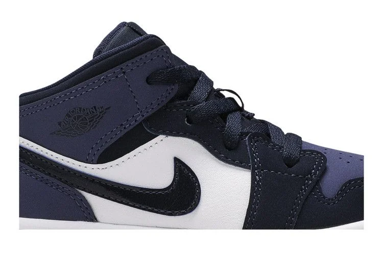 Krossovki-Air-Jordan-1-Mid-TD-Obsidian-Sanded-Purple-1