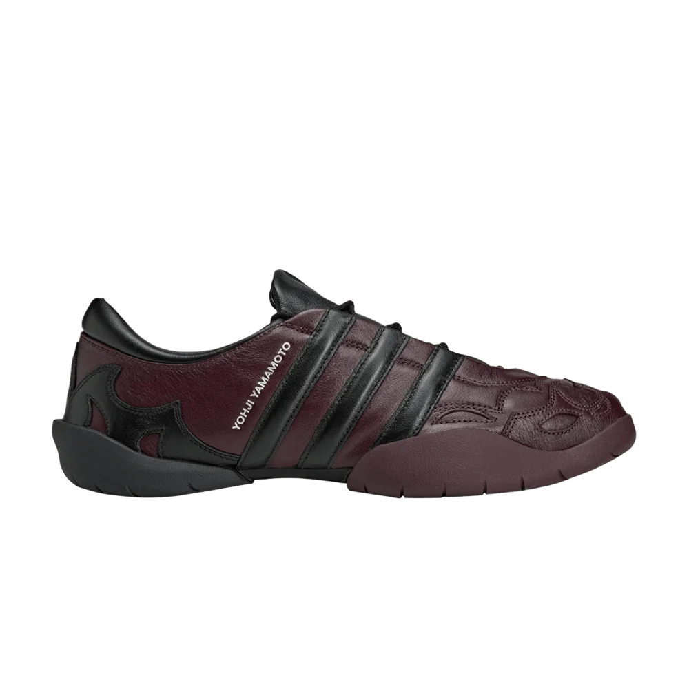 Krossovki-adidas-Y-3-Regu-2002-Shadow-Maroon-Black