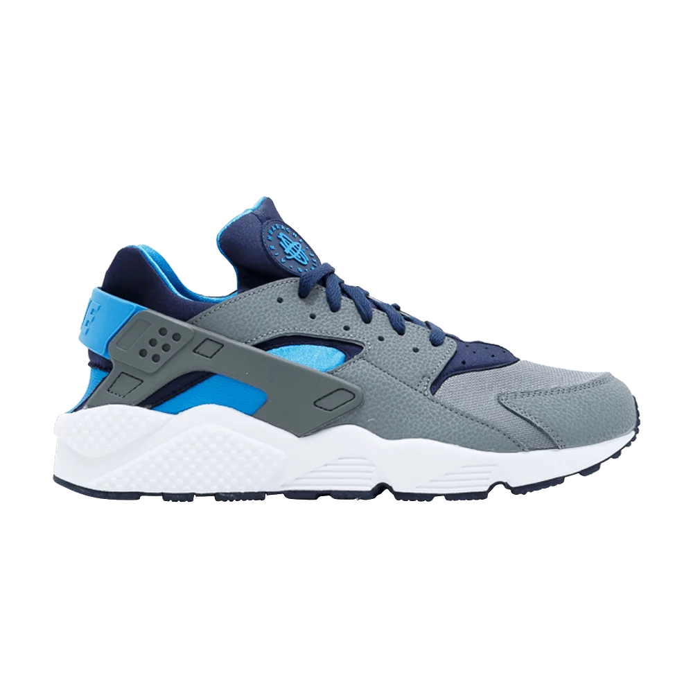 Krossovki-Nike-Air-Huarache