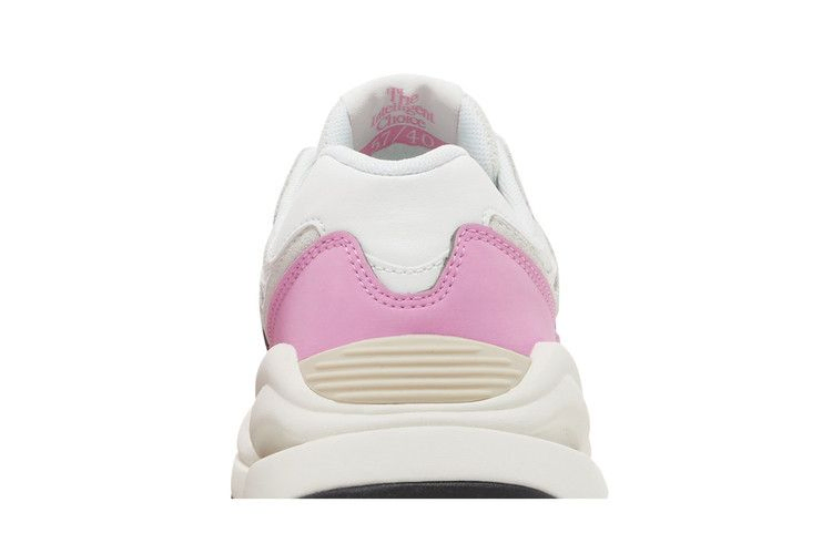 Кроссовки New Balance Wmns 57/40 'Barbie'