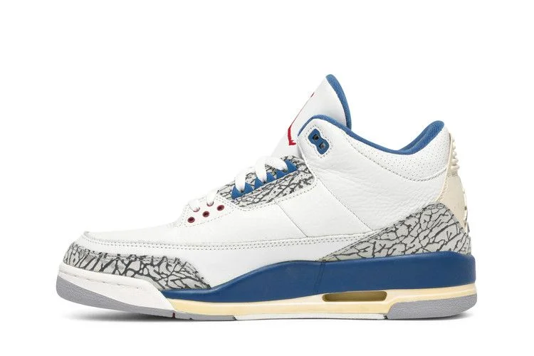 Кроссовки Air Jordan 3 Retro 'True Blue' 2001