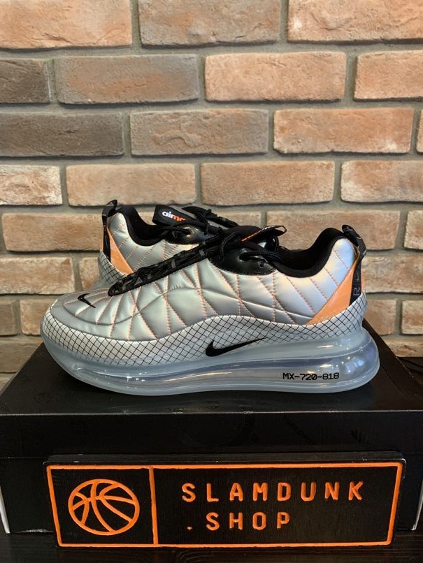 Nike-Air-Max-720-818-Metallic-Silver-4