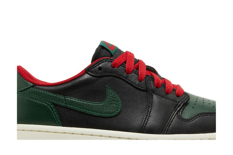 Кроссовки Wmns Air Jordan 1 Retro Low OG 'Black Gorge Green'
