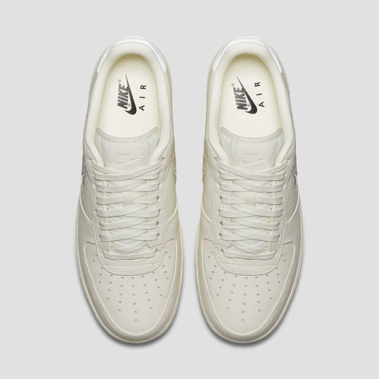 Кроссовки Nike Air Force 1 Low PRM 'Jewel'