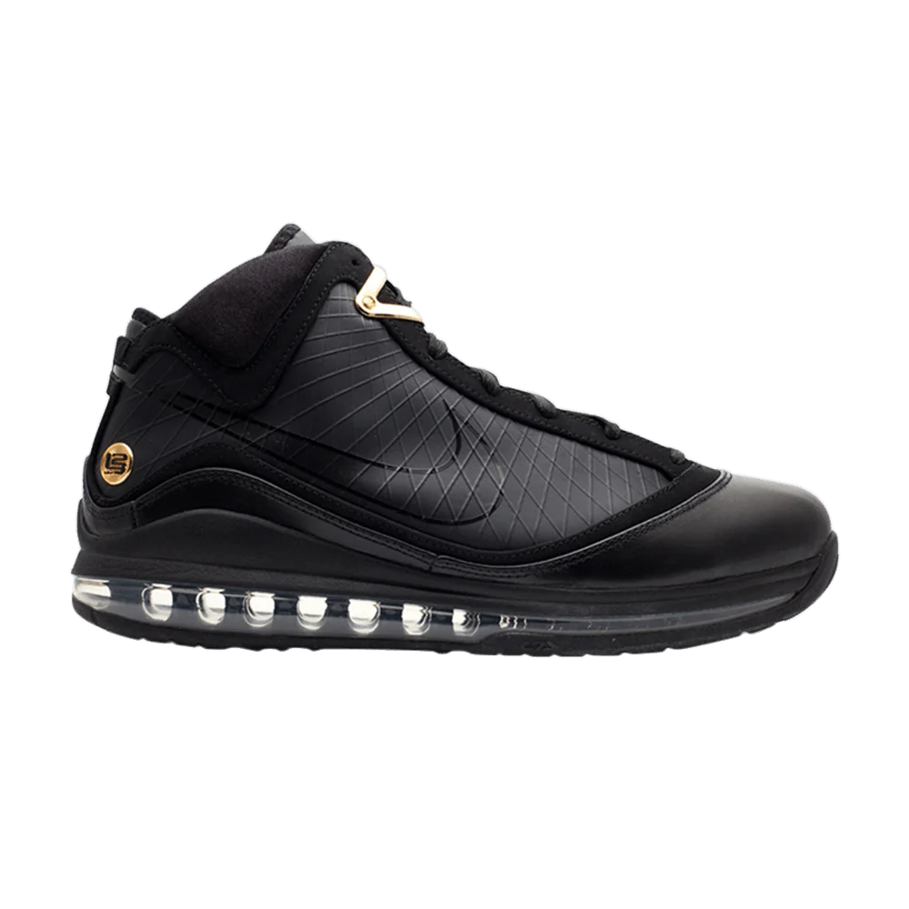 Krossovki-Nike-Air-Max-LeBron-7-Phantom