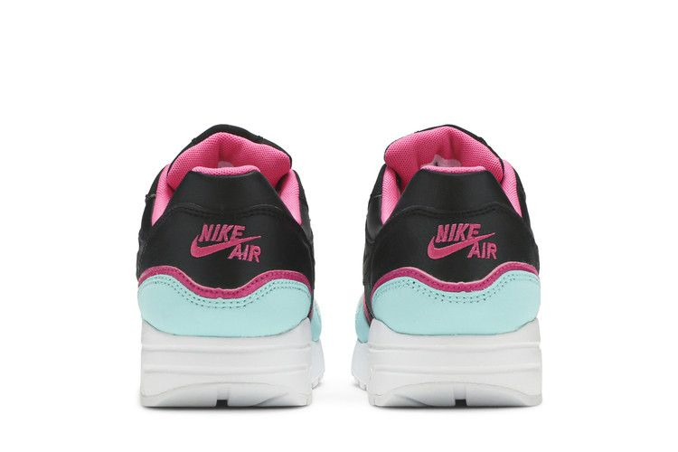 air-max-1-gs-double-layered-aqua-fuchsia-bv0052-001_05