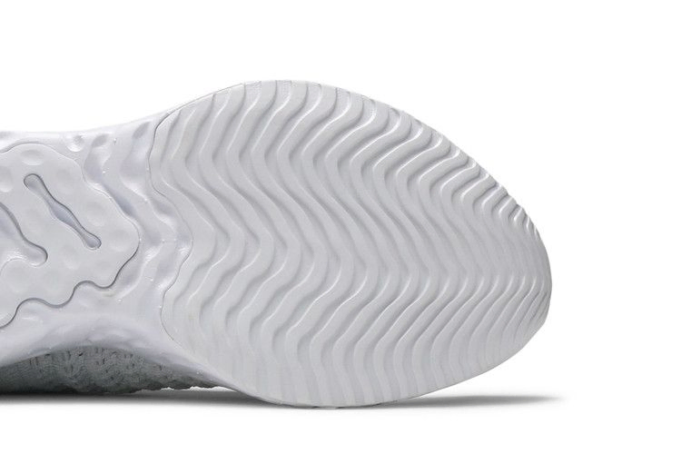 wmns-react-phantom-run-flyknit-2-true-white-silver-cj0280-100_04
