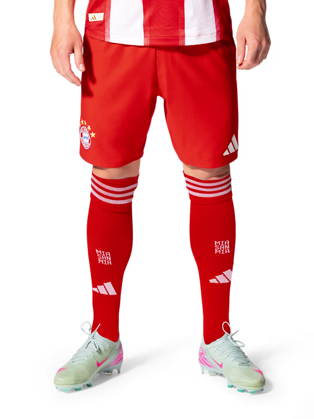 Футбольные шорты FC Bayern Munich Authentic Home Shorts 25-26