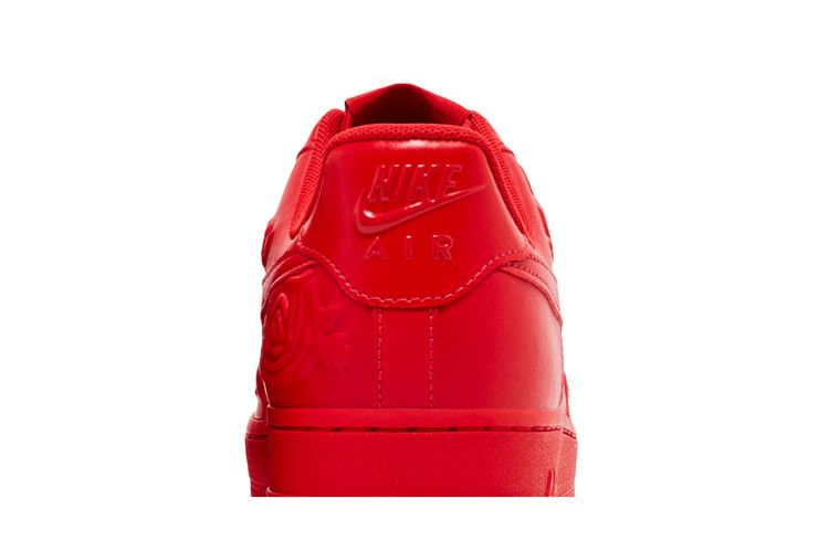 Кроссовки Nike Wmns Air Force 1 '07 'Red Roses'