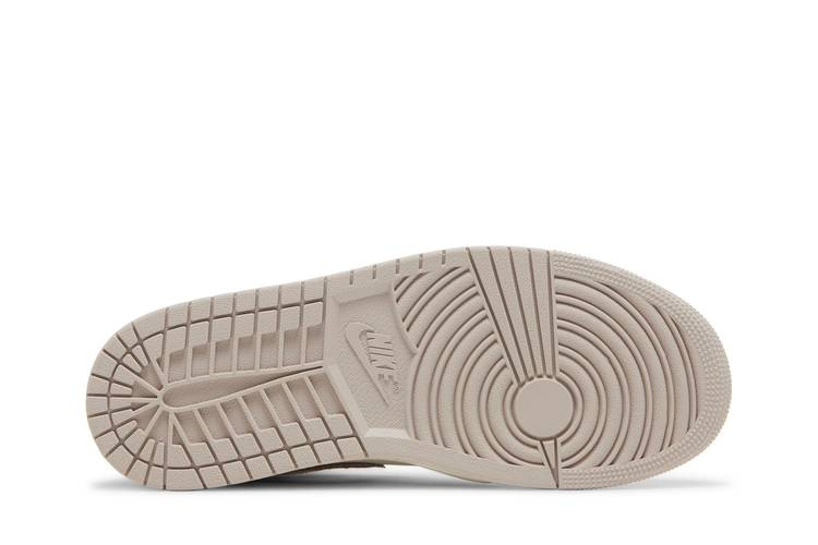 Кроссовки Air Jordan 1 Mid SE Craft 'Inside Out - Taupe Haze'