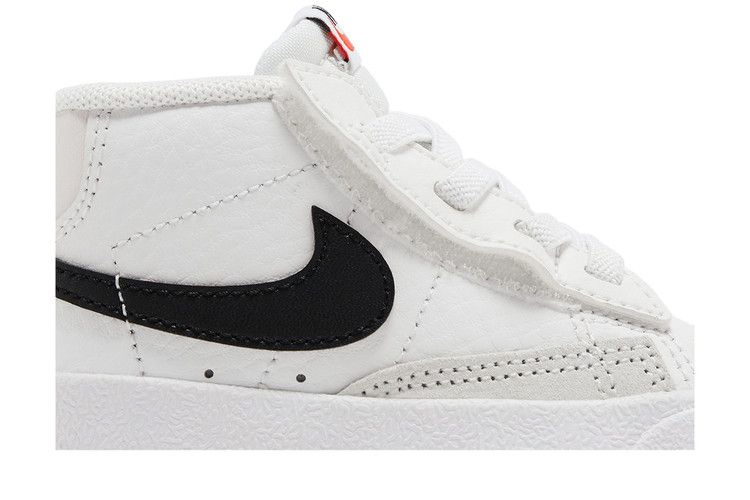blazer-mid-77-td-white-black-da4088-100_01