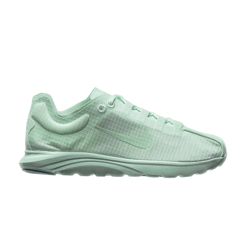 Krossovki-Nike-Wmns-Mayfly-Lite-Fresh-Mint