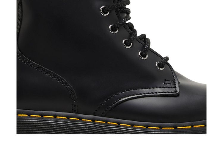 Dr. Martens Jadon Smooth Leather Platform Boot 'Black'