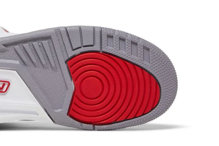 Кроссовки Air Jordan 3 Retro GS 'Fire Red' 2022