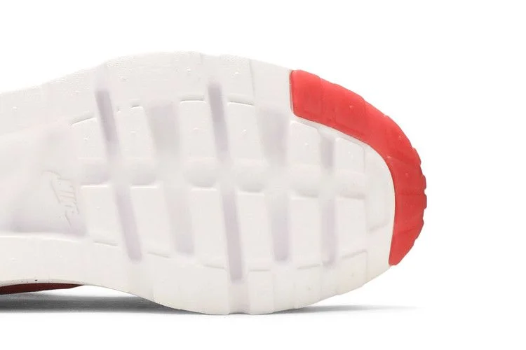 Krossovki-Nike-Air-Max-1-Ultra-Moire-Terra-Red-4