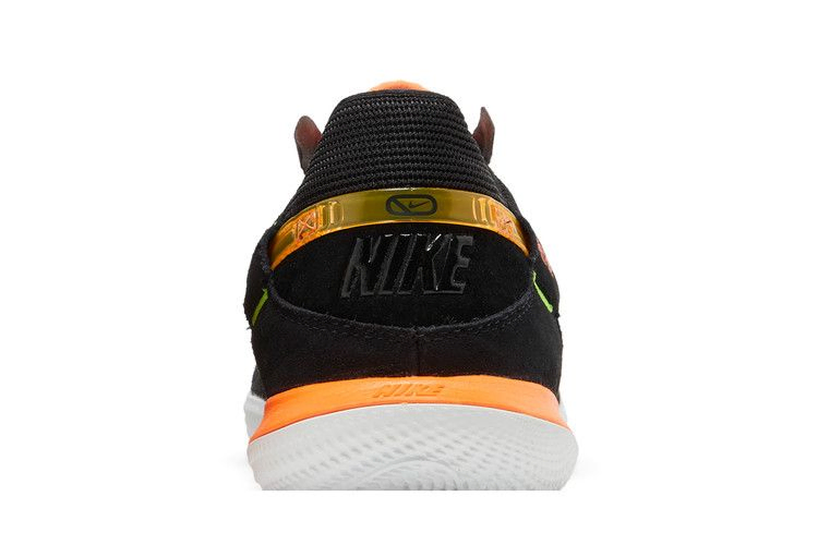 Кроссовки Nike Streetgato 'Black Total Orange'