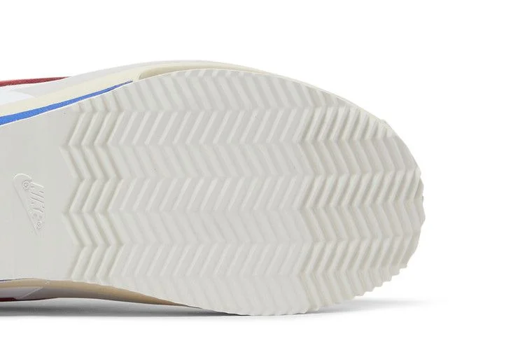 Кроссовки sacai x Nike Zoom Cortez SP 'OG'