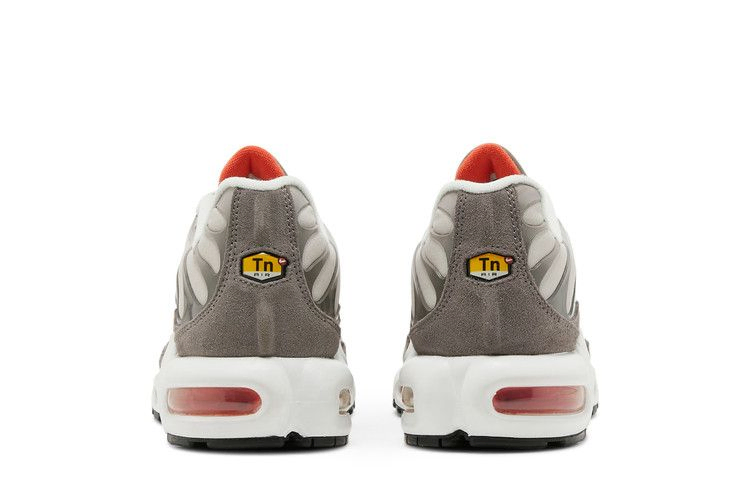 air-max-plus-first-use-db0681-200_05