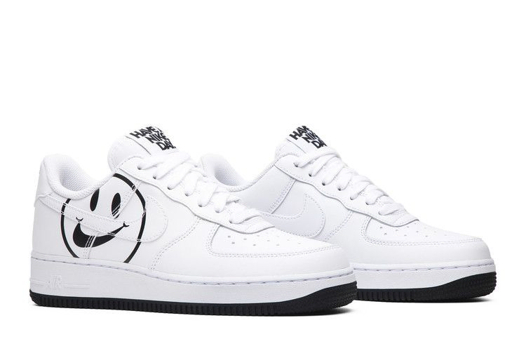 air-force-1-low-gs-have-a-nike-day-white-af1-gs-hand-wht_07