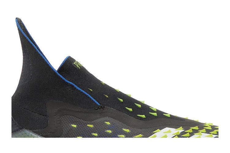 predator-freak-sg-demonskin-royal-blue-yellow-fy0752_01