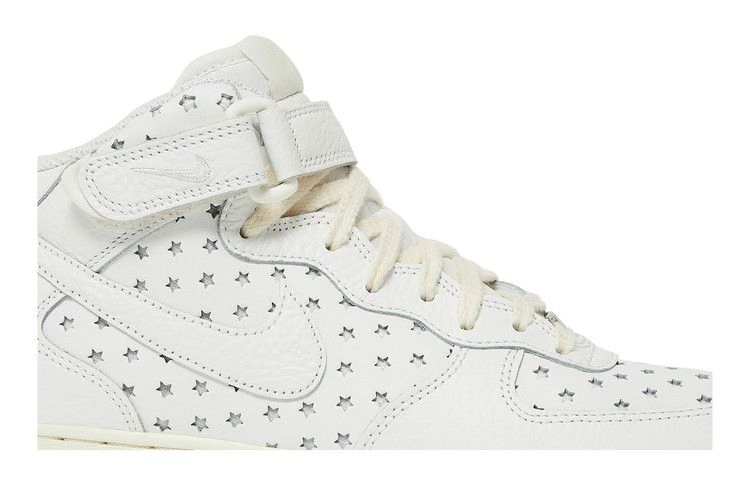 Кроссовки Nike Wmns Air Force 1 Mid 'Cut Out Stars'