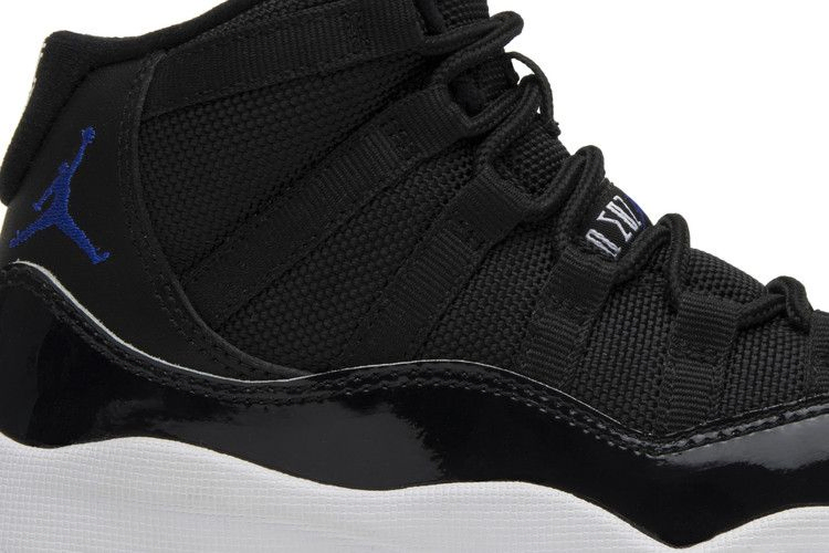 air-jordan-11-retro-bp-space-jam-2016-378039-003_01