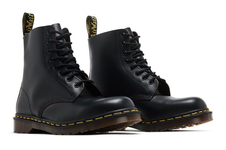 1460-vintage-made-in-england-lace-up-boot-black-quilon-12308001_07