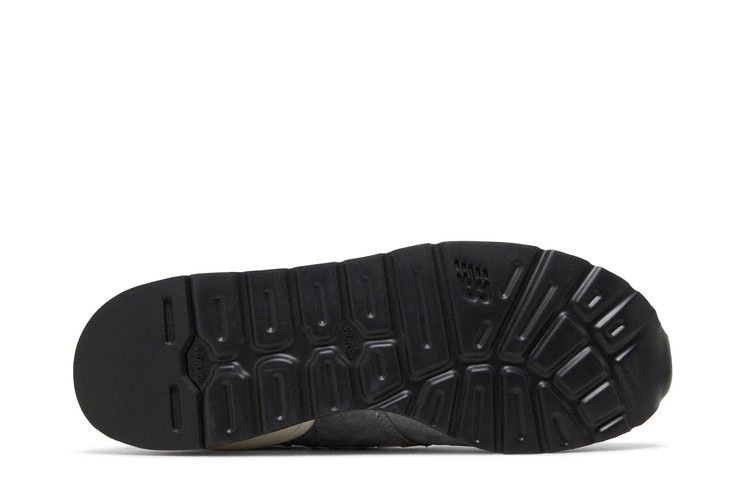 990v1-made-in-usa-grey-m990gr1_03