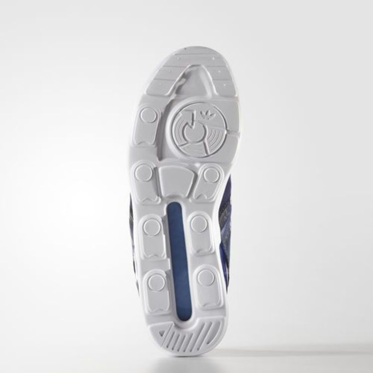 zx-8000-boost-b24959_03