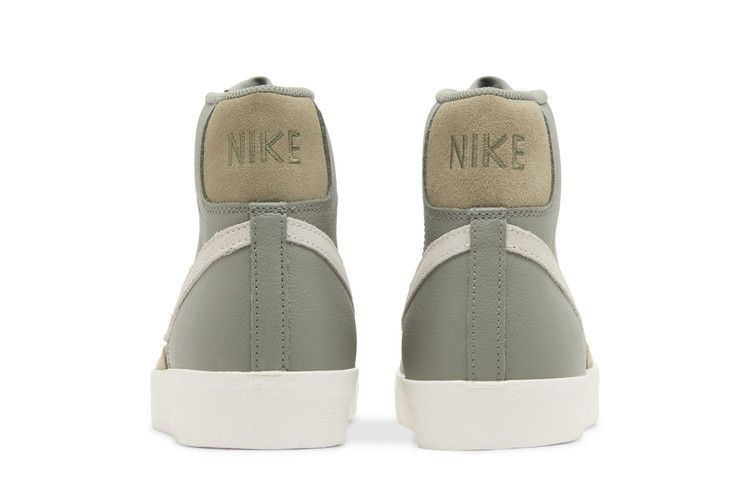 Кроссовки Nike Blazer Mid '77 Premium 'Dark Stucco'