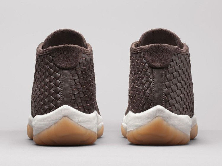 air-jordan-future-premium-652141-219_05