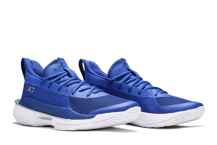 curry-7-royal-3023838-407_07
