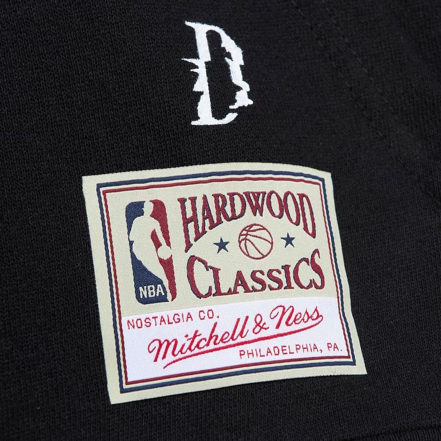 Худи Mitchell & Ness Black Golden State Warriors SUGA Glitch Pullover Hoodie