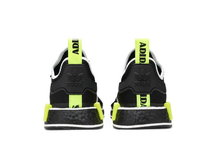 nmd_r1-black-solar-yellow-gv7183_05