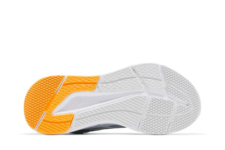 wmns-questar-blue-tint-magic-grey-gz0617_03