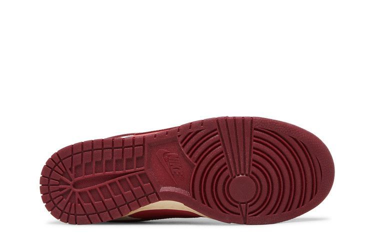 wmns-dunk-low-valentine-s-day-2024-alternate-hf0736-161_03