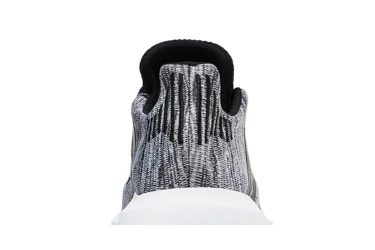 Кроссовки adidas Swift Run 1.0 Big Kid 'Black White'