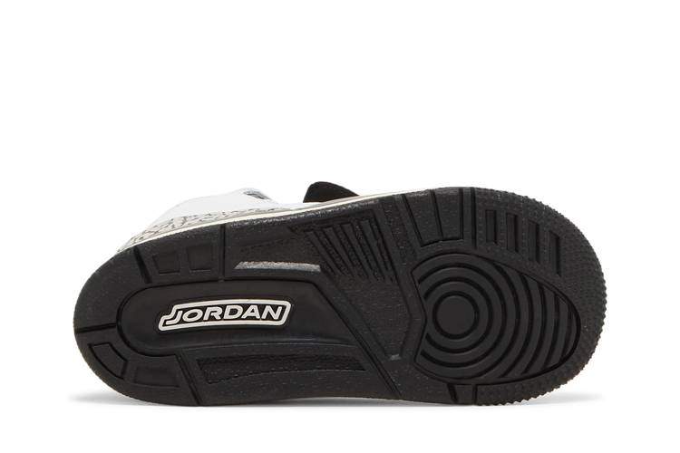 Кроссовки Air Jordan 3 Retro TD 'Hide N' Sneak'
