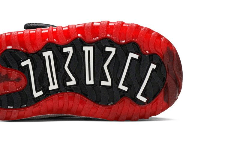 jordan-11-retro-toddler-bred-2012-378040-010_04