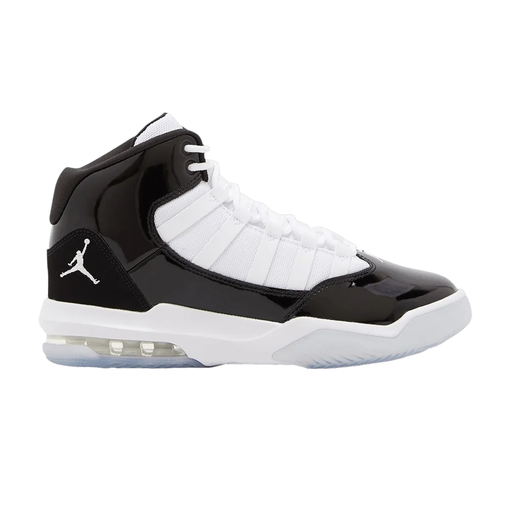 Krossovki-Air-Jordan-Max-Aura-GS-Black-White