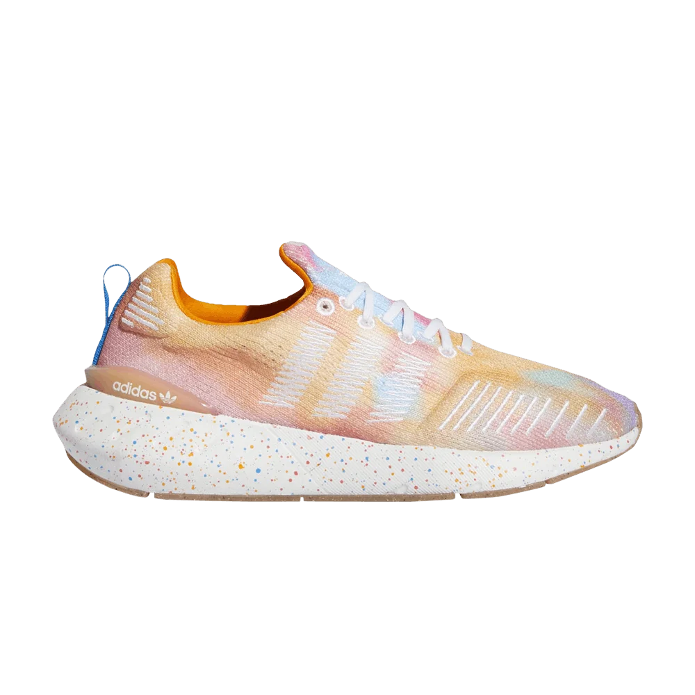 Krossovki-Adidas-Wmns-Swift-Run-22-G20-CM-201-Orange-Rush-Speckled