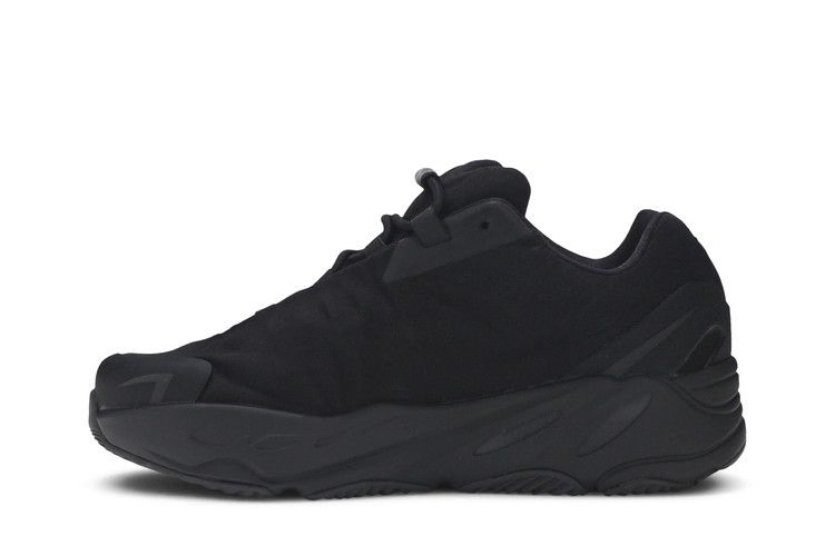 Кроссовки adidas Yeezy Boost 700 MNVN Kids 'Triple Black'