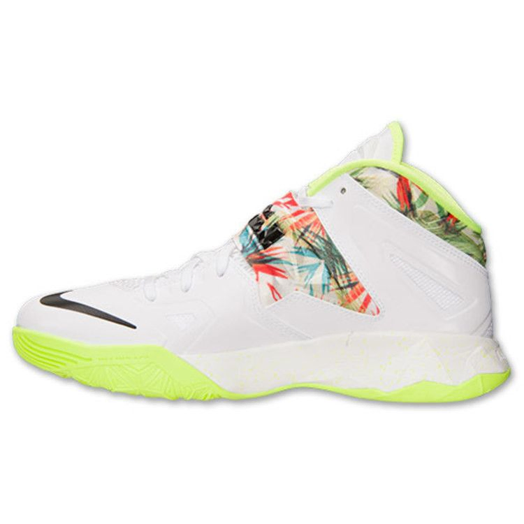 zoom-lebron-soldier-7-king-s-pride-599264-103_02