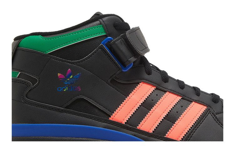 forum-mid-black-multi-gw1622_01