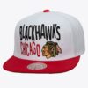 Mitchell-Ness-White-Chicago-Blackhawks-Toss-Up-Snapback-Hat-100x100