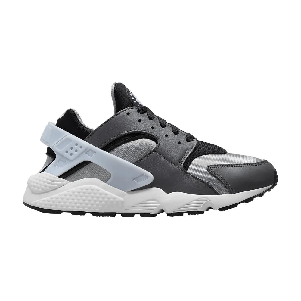 Krossovki-Nike-Air-Huarache-Swoosh