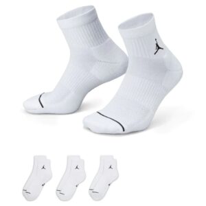 2023-Jordan-Everyday-Max-Ankle-White-Socks-3-Pack-1-300x300