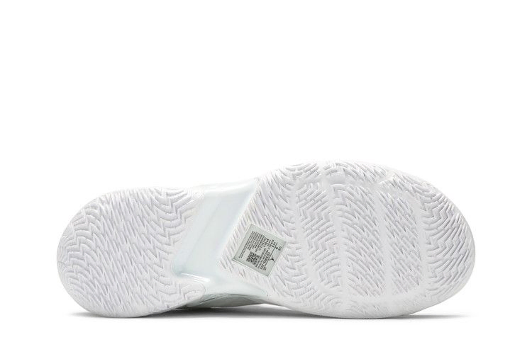 Кроссовки Air Jordan Why Not Zer0.3 'White Metallic'