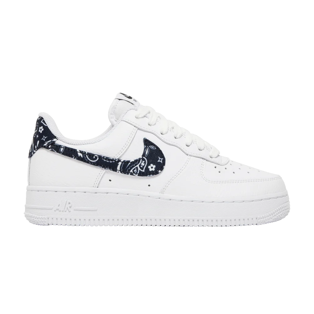 Krossovki-Nike-Wmns-Air-Force-1-07-Essentials-Black-Paisley