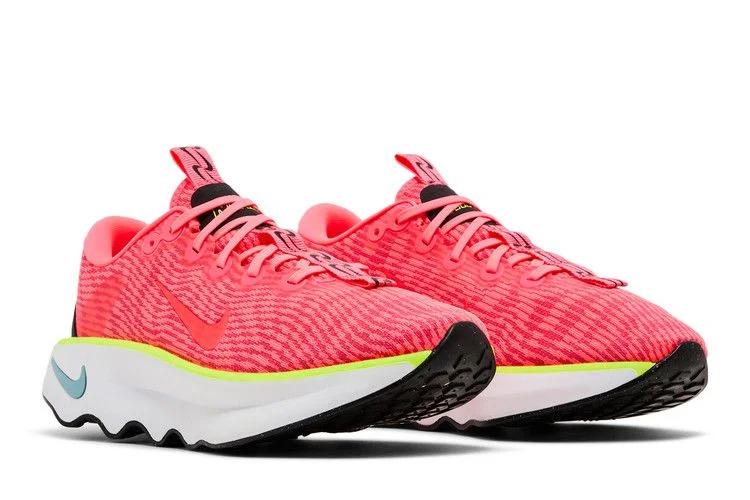 Krossovki-Nike-Wmns-Motiva-Hot-Punch-7